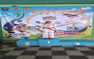 Aksi Gemilang Hanifa Nur Tsarwah Berbuah Juara II di Ajang Festival Karate Pelajar 2025