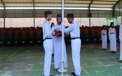 Peringati Hari Kesaktian Pancasila, MTs Negeri 2 Tegal Perkuat Implementasi Nilai