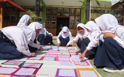 Ketika Limbah Mengantar Proses Kreatif
