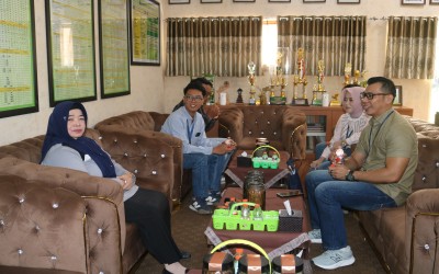 Guru MTs Negeri 2 Tegal Ikuti Sosialisasi Layanan Bank Jateng