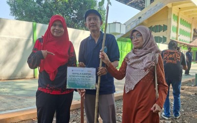 MTs Negeri 2 Tegal Jadi Satu-satunya MTs di Kabupaten Tegal yang Diundang pada Gerakan Indonesia Asri
