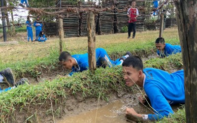 Hari Kedua LDK OSIM MTs Negeri 2 Tegal, Asah Kekompakan dan Keberanian melalui Kegiatan Outbond