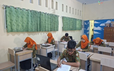 Seleksi Calon Ketua OSIM MTs Negeri 2 Tegal Berlangsung Lancar