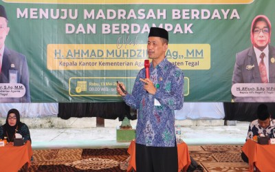 MTs Negeri 2 Tegal Gelar Penguatan Karakter, Kakan Kemenag Tekankan Syukur dan Kebahagiaan